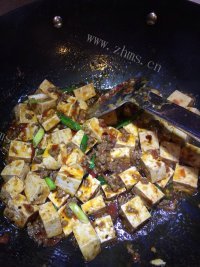 好吃的肉末豆腐做法图解4)