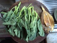 潮式方鱼炒芥兰做法图解1)