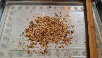 自制芝麻核桃糖做法图解3)