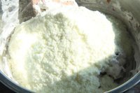鲜美可口的手工牛轧糖做法图解6)