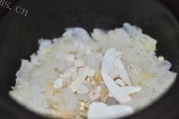 美味的川贝茯苓山药银耳羹做法图解2)