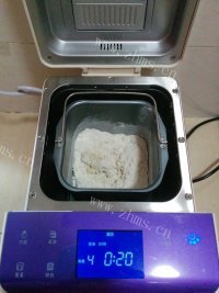 自制蔓越莓面包做法图解4)