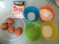 自制蓝莓蛋糕卷做法图解1)