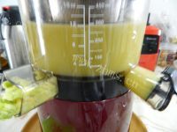 橘子葡萄苹果汁做法图解6)