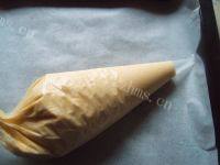 DIY蛋黄饼干做法图解6)