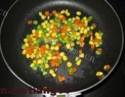 美味的三彩豆腐蛋羹做法图解5)