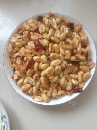 独特的酒鬼花生做法图解5)