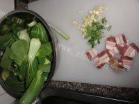 家常菜肉炒油菜做法图解1)