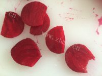 美味的红菜玫瑰花做法图解6)