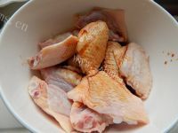 美味的香烤鸡翅做法图解3)