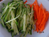 美味的肉丝拉皮做法图解4)