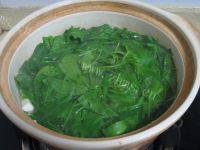 美味的荠菜豆腐汤做法图解5)