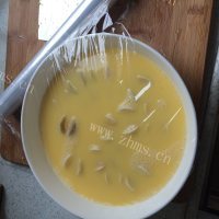 美味的蛤蜊炖蛋做法图解6)