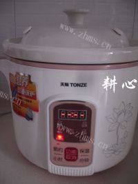 滋补的当归乌鸡汤