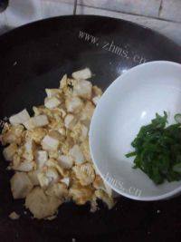 家常菜金银豆腐做法图解7)