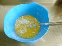 自制奶香华夫饼做法图解4)