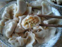 自己做的三鲜馅饺子