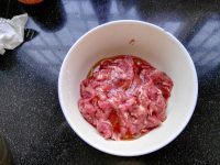 水煮牛肉做法图解7)