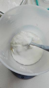 「手工美食」芒果布丁做法图解7)