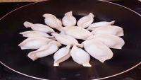 美味的冰花煎饺做法图解1)
