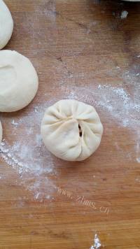 美味香菇虾仁生煎包做法图解14)