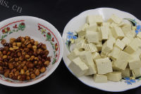 家常菜宫保豆腐做法图解1)