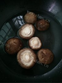 家常菜香菇山药炒肉片做法图解2)