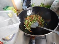 家常菜毛豆烧茄子做法图解9)
