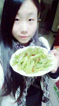 家常菜清炒芹菜做法图解4)