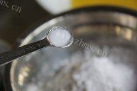 很有食欲的蔓越莓麦芬蛋糕做法图解8)