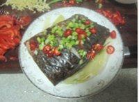 好吃的蒸腊鱼做法图解14)