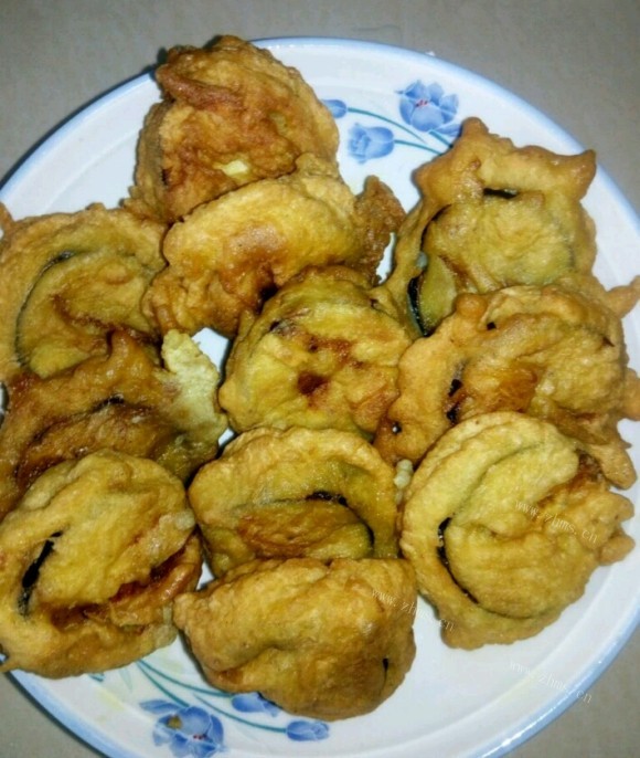 美味的炸茄盒