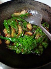绿色食物之绿色食物之青椒回锅肉