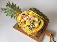 美味的五彩凤梨饭做法图解11)