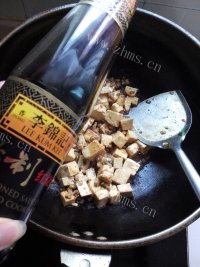 营养丰富的肉末豆腐做法图解8)