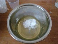 戚风杯子蛋糕做法图解5)