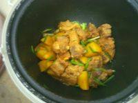 家常菜土豆排骨