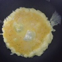 美味五彩扬州炒饭做法图解6)