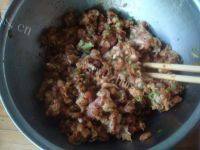 美味豆角肉水饺做法图解2)