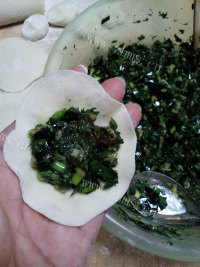 美味的荠菜饺子做法图解10)