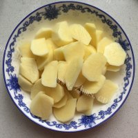 美味的麻辣烤鱼做法图解7)