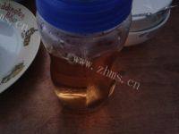自制罗汉果菊花茶做法图解3)