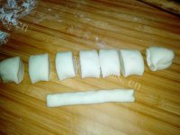 自制蝴蝶卷做法图解4)