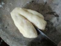 早餐美食葱香火腿面包做法图解11)