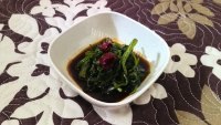 可口的凉拌芹菜叶做法图解8)