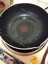 煎葱饼做法图解5)