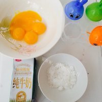 美味营养的牛奶冰激凌做法图解1)