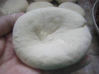 味道不错的豆沙包做法图解5)