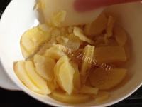 美味的鲜虾可乐饼做法图解2)