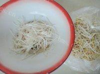 让人怀念的韭菜炒豆芽做法图解1)